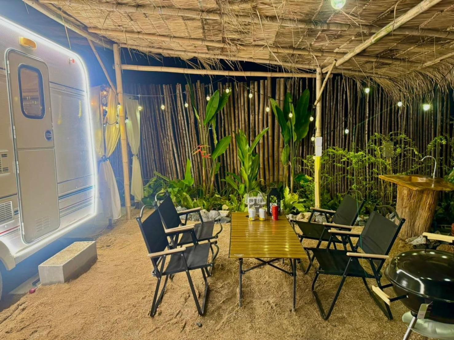 R Resident Resort Phetchaburi Exterior foto